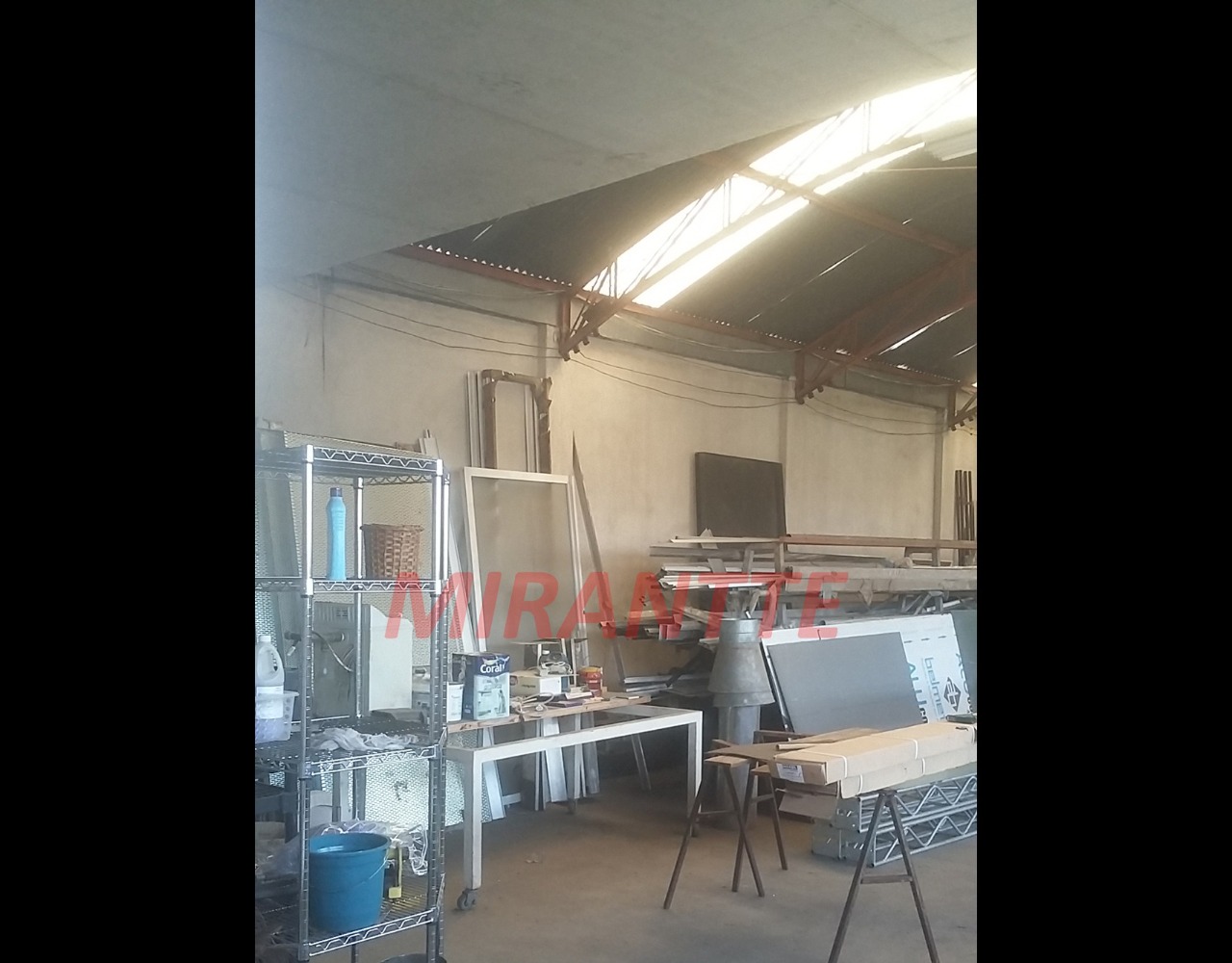 Galpao de 480m² em Casa Verde
