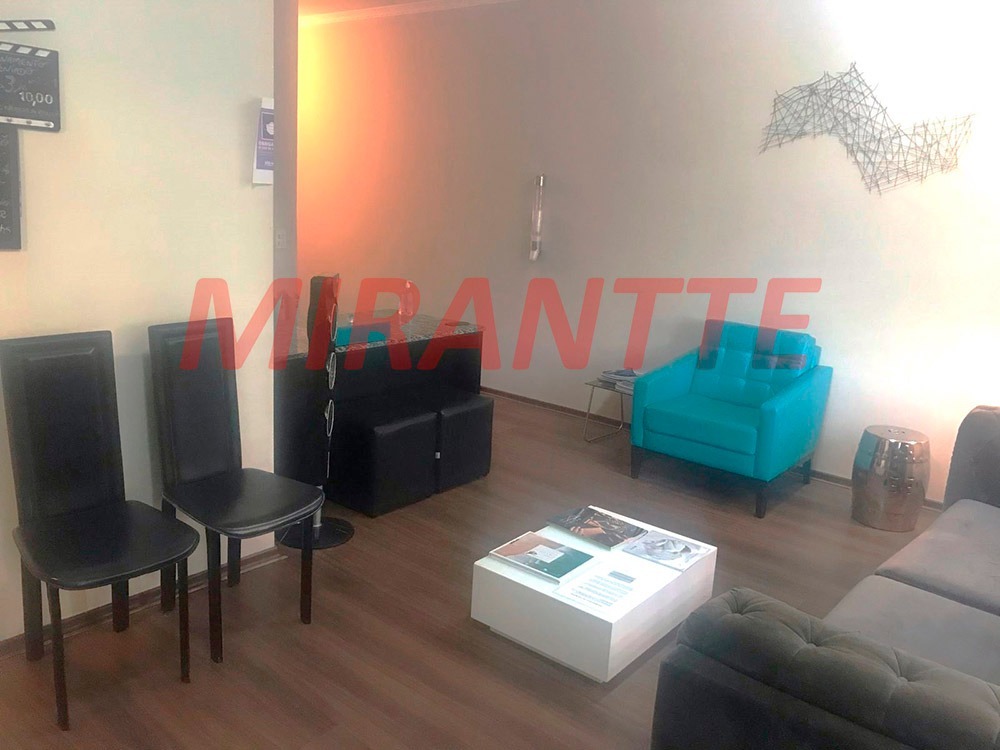 Conjunto comercial de 105m² em Santa Teresinha