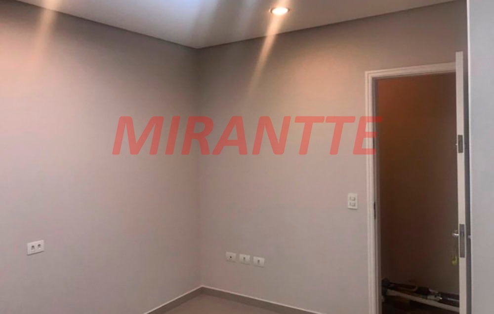 Conjunto comercial de 105m² em Santa Teresinha