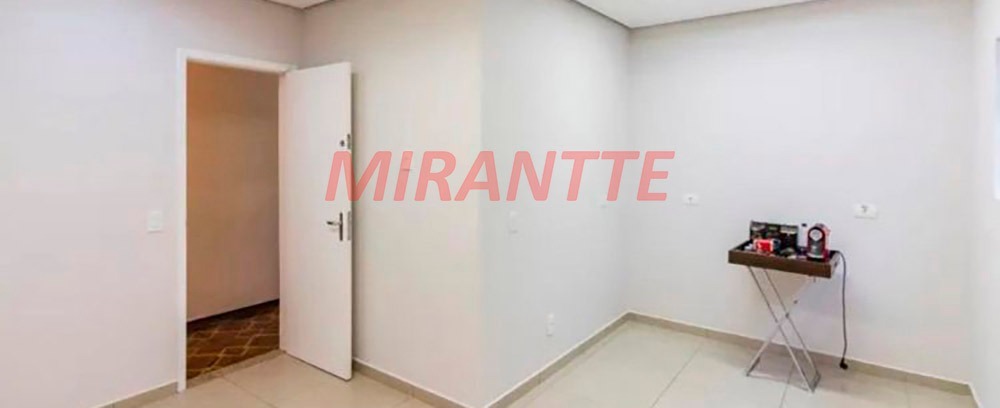 Conjunto comercial de 105m² em Santa Teresinha