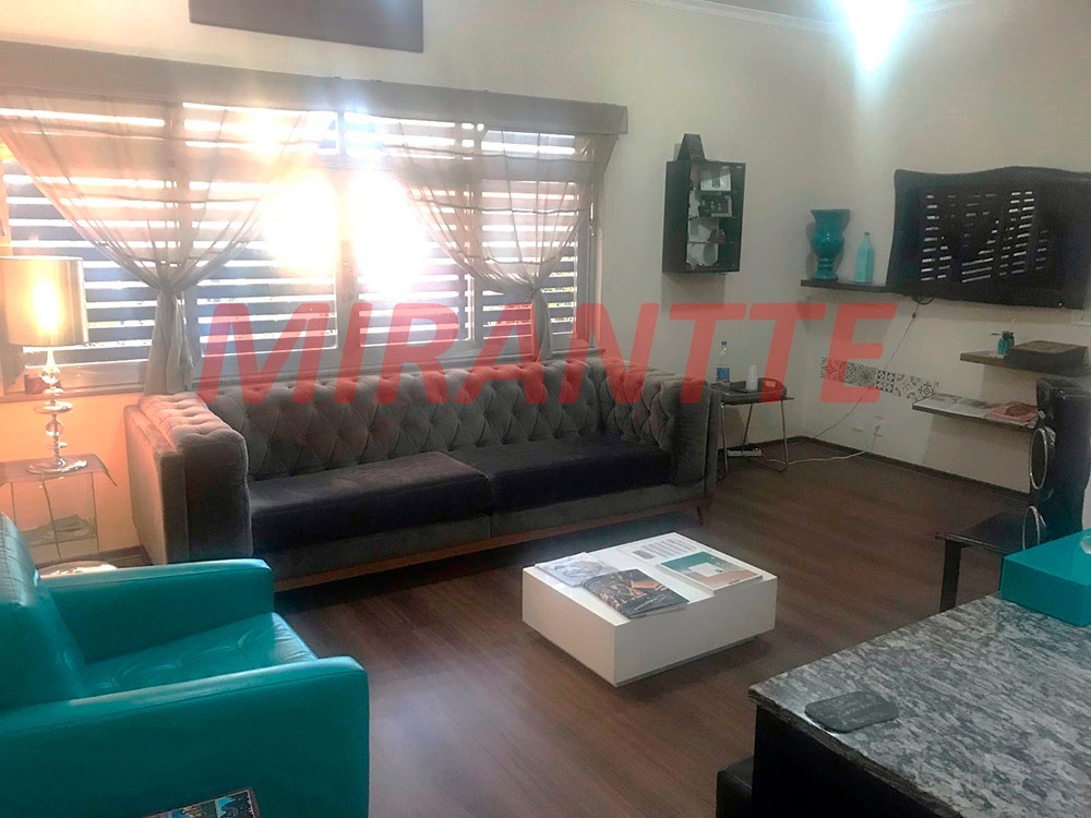Conjunto comercial de 105m² em Santa Teresinha