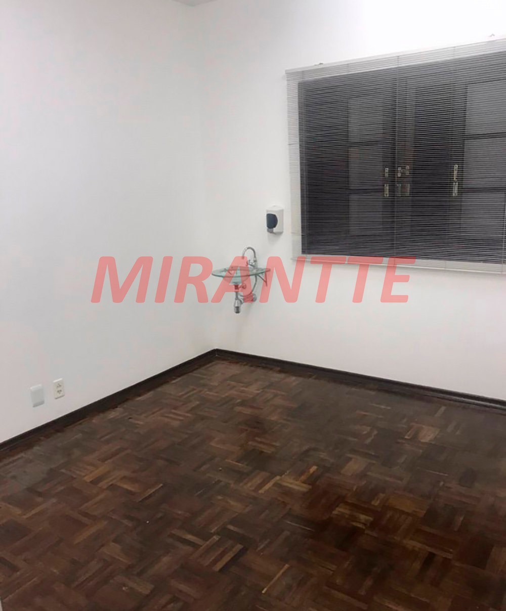 Conjunto comercial de 105m² em Santa Teresinha
