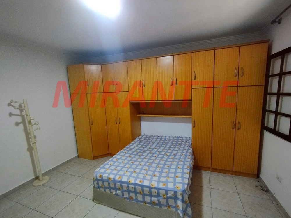 Sobrado de 135m² com 4 quartos em Vila Pauliceia