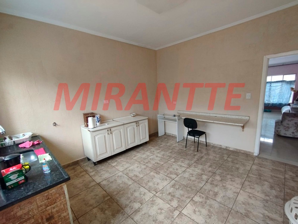 Sobrado de 135m² com 4 quartos em Vila Pauliceia