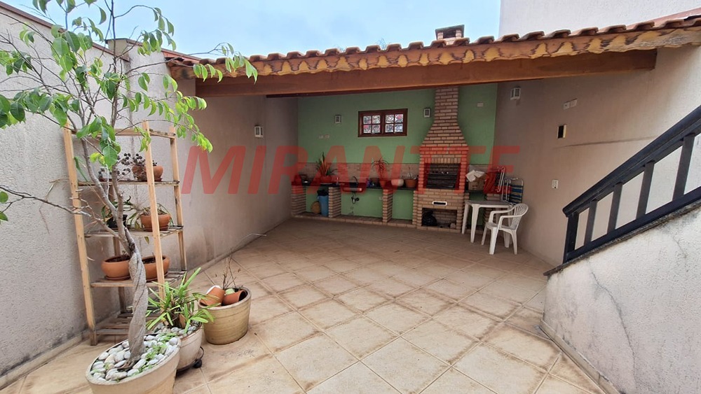 Sobrado de 199m² com 3 quartos em Imirim