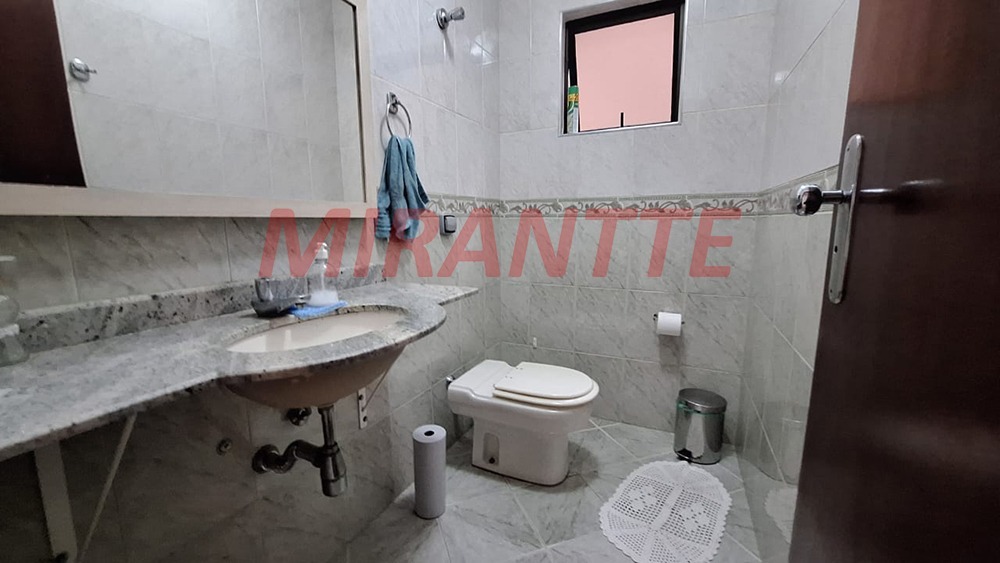 Sobrado de 199m² com 3 quartos em Imirim