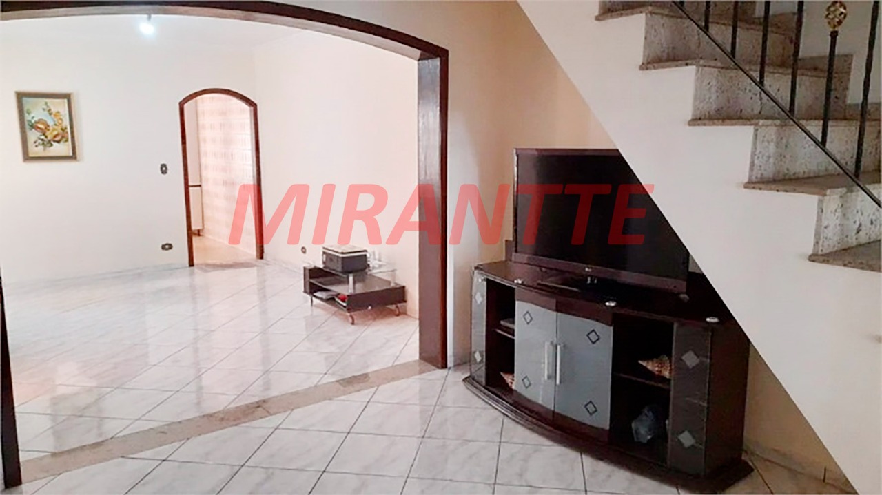 Sobrado de 200m² com 6 quartos em Vila Medeiros