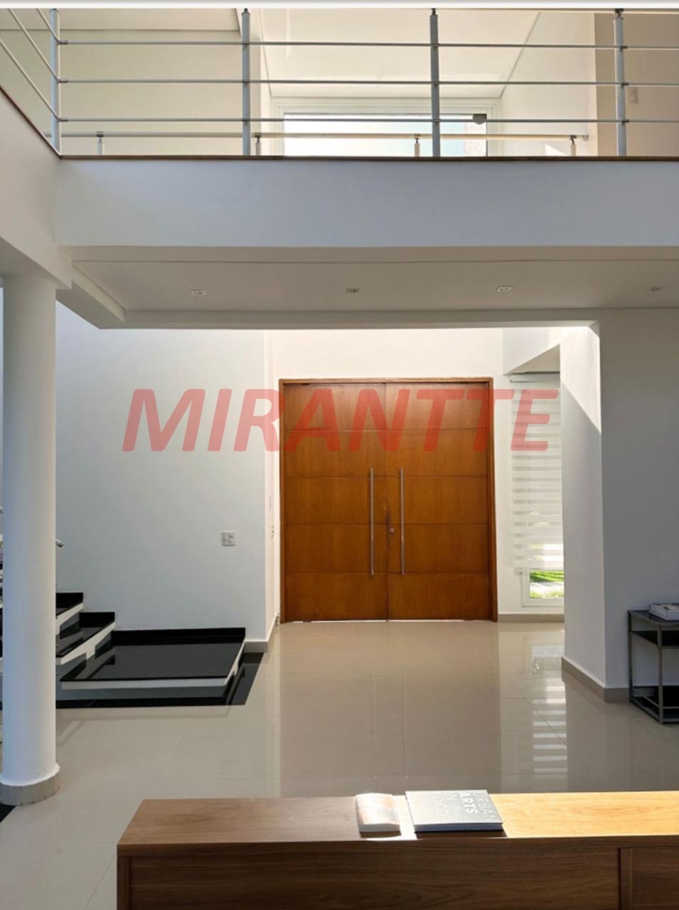 Cond. fechado de 435m² com 5 quartos em Serra da Cantareira