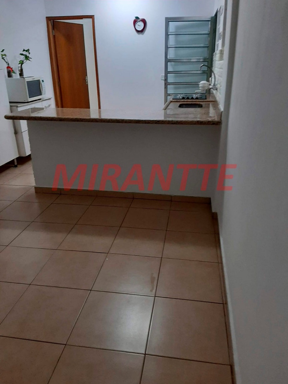 Sobrado de 160m² com 6 quartos em Vila Ede