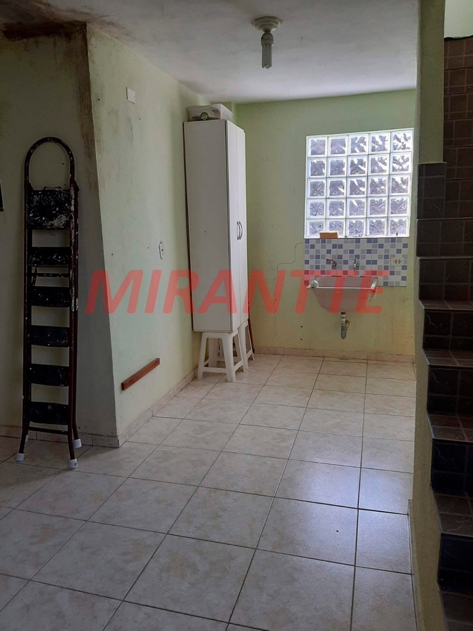 Sobrado de 160m² com 6 quartos em Vila Ede