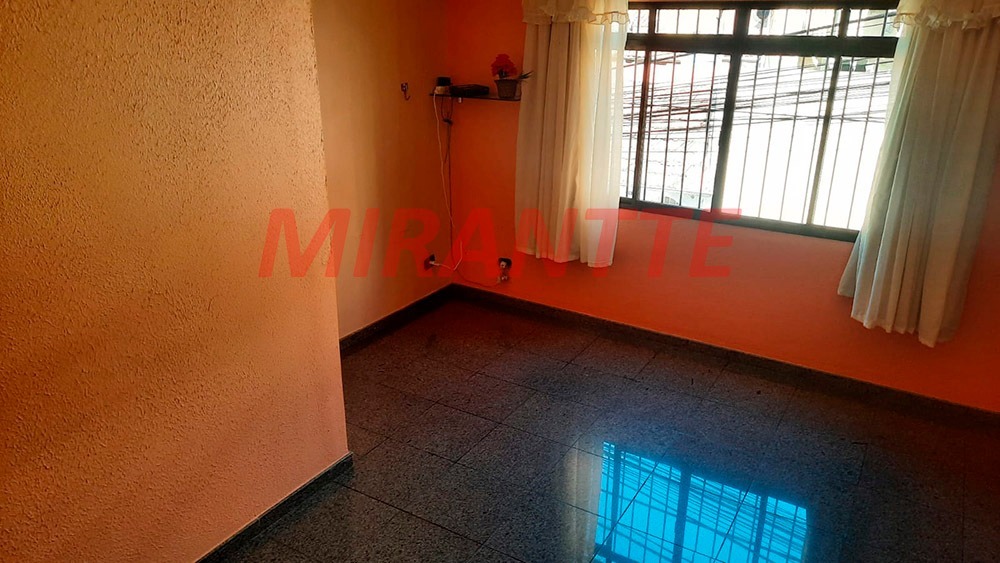Sobrado de 160m² com 6 quartos em Vila Ede
