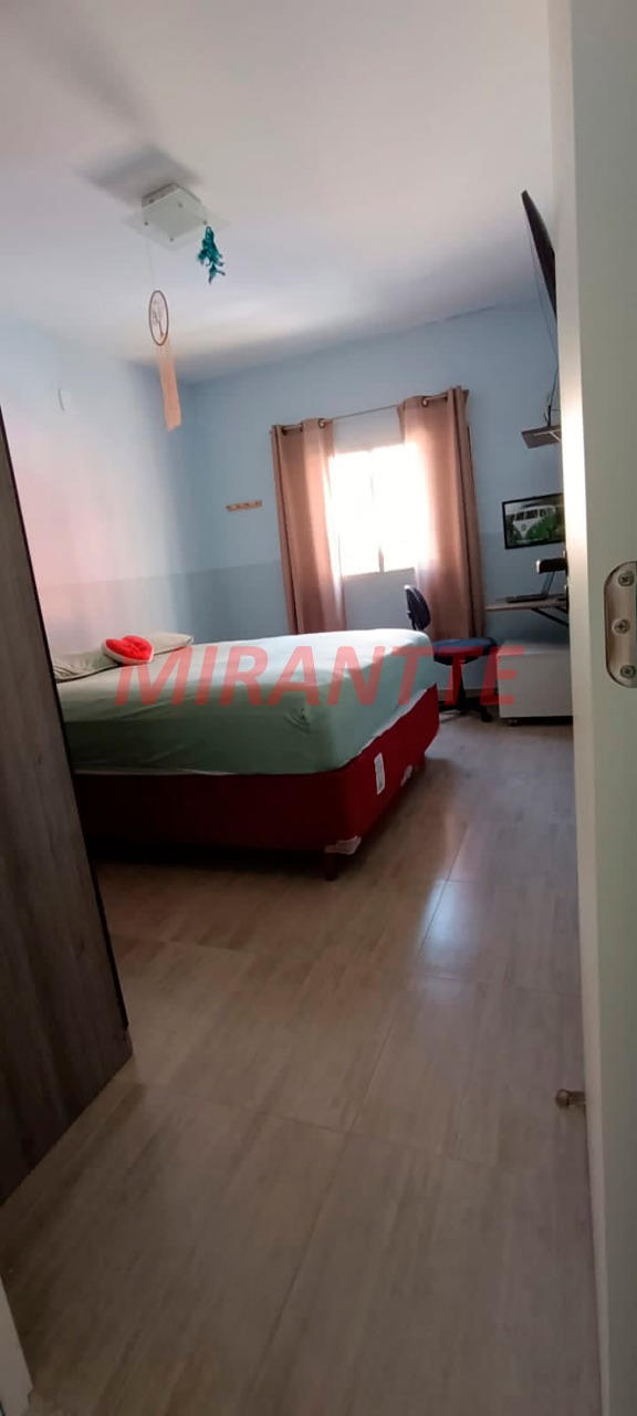 Sobrado de 160m² com 6 quartos em Vila Ede