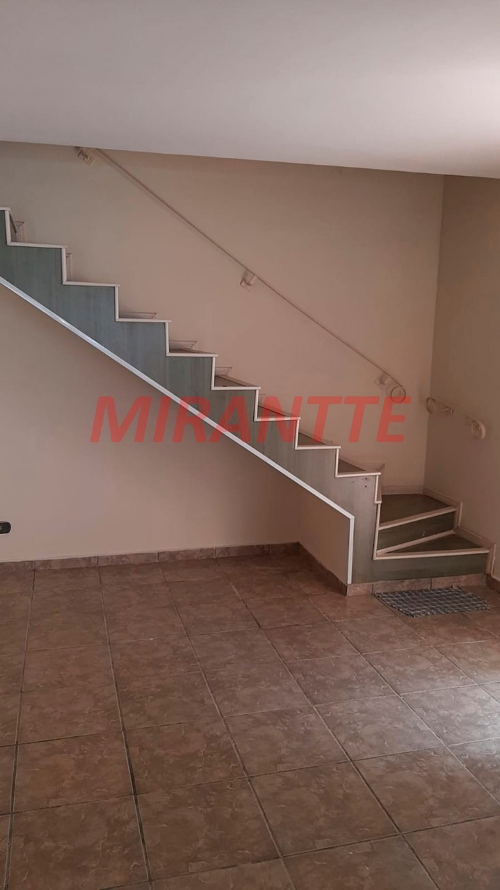 Sobrado de 213m² com 3 quartos em Tremembe