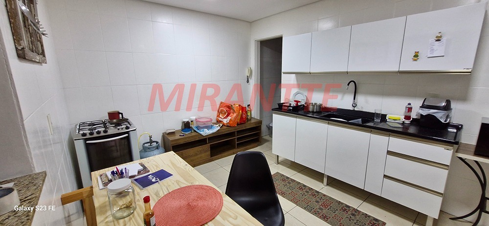 Sobrado de 120m² com 2 quartos em Cachoeirinha