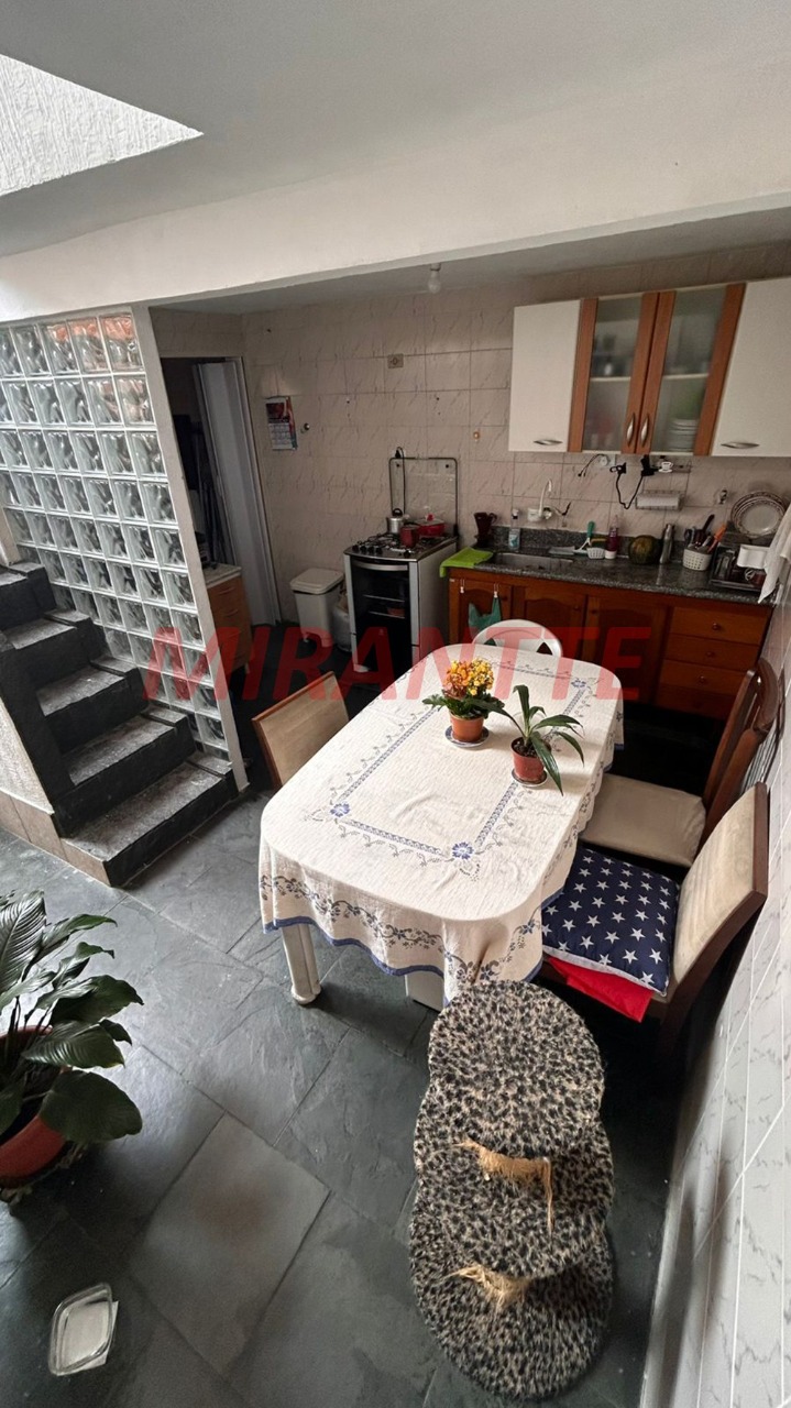 Casa terrea de 300m² com 4 quartos em Jardim Peri