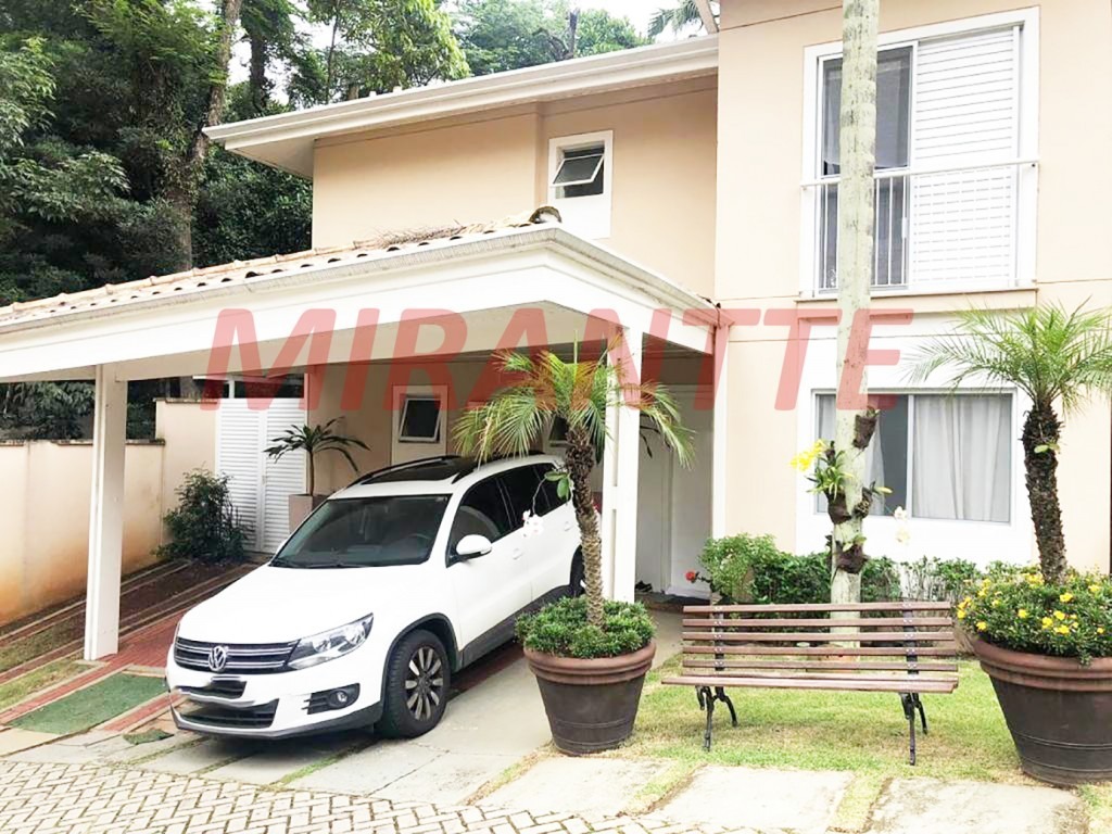 Cond. fechado de 198m² com 4 quartos em Tucuruvi