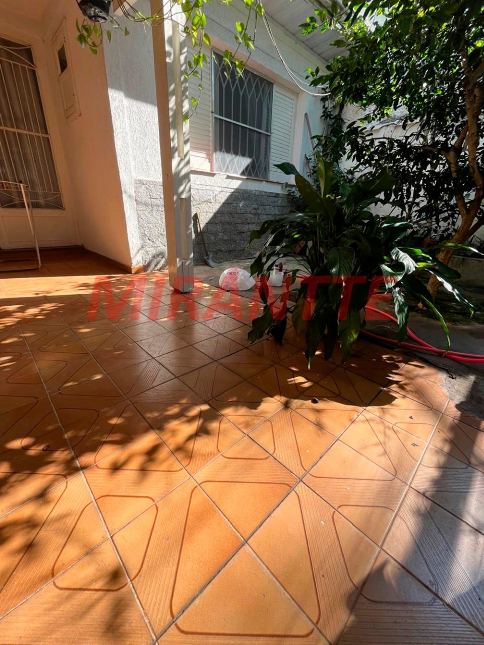 Casa terrea de 100m² com 2 quartos em Gopoúva