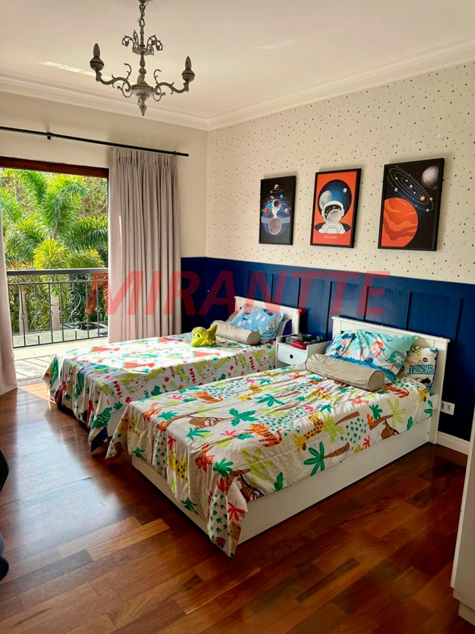 Cond. fechado de 561m² com 4 quartos em Serra da Cantareira