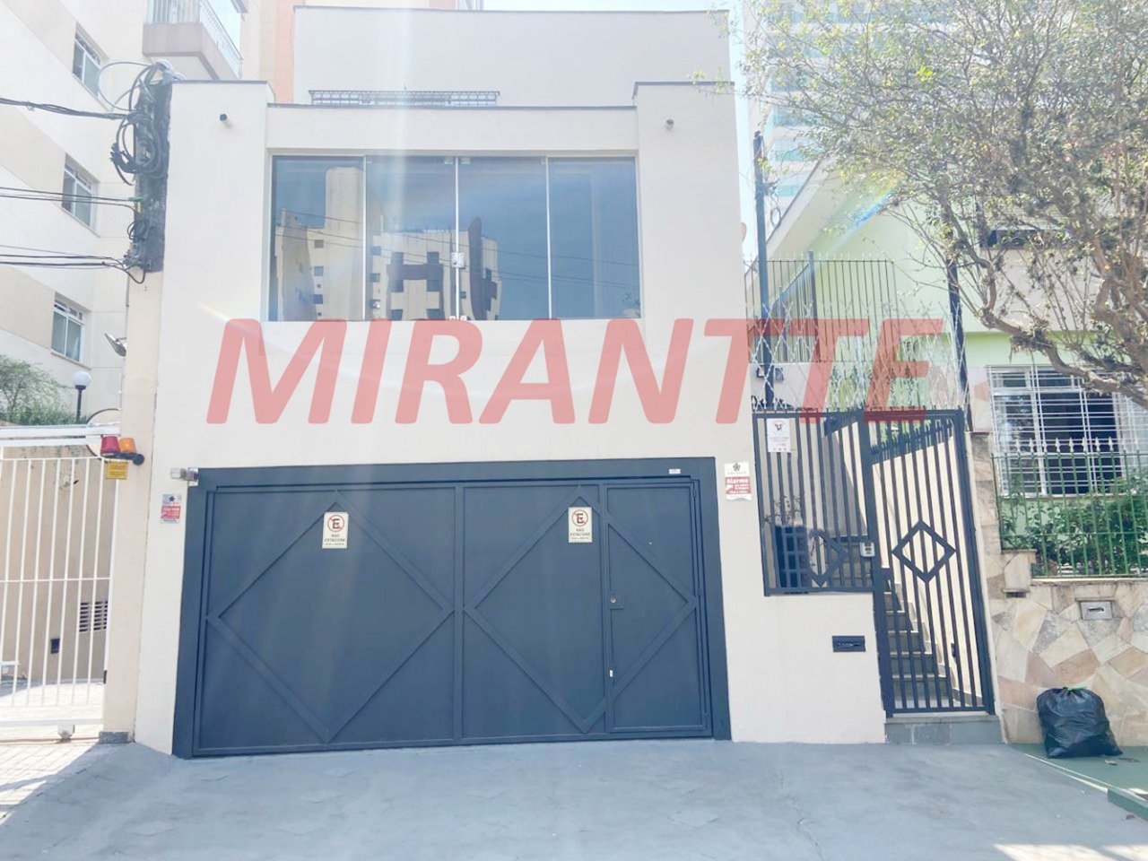Sobrado de 251m² com 3 quartos em Vila Mariana