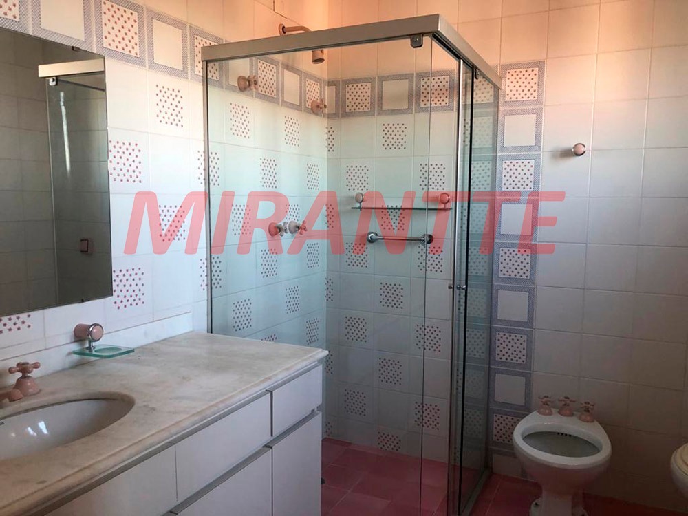 Cond. fechado de 469m² com 4 quartos em Alphaville 5