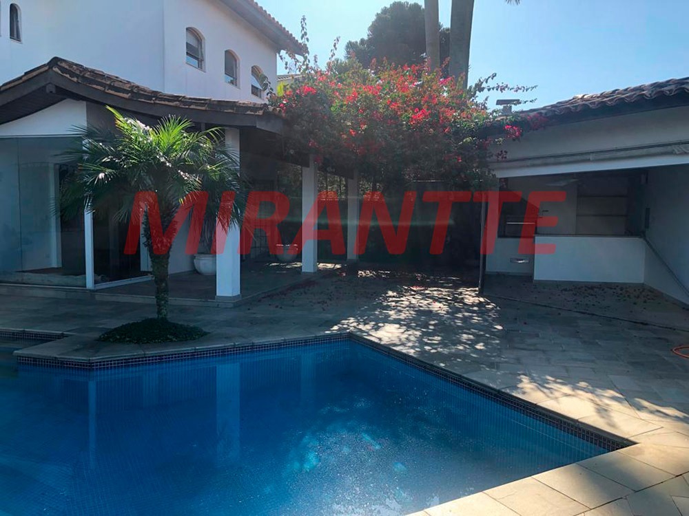 Cond. fechado de 469m² com 4 quartos em Alphaville 5