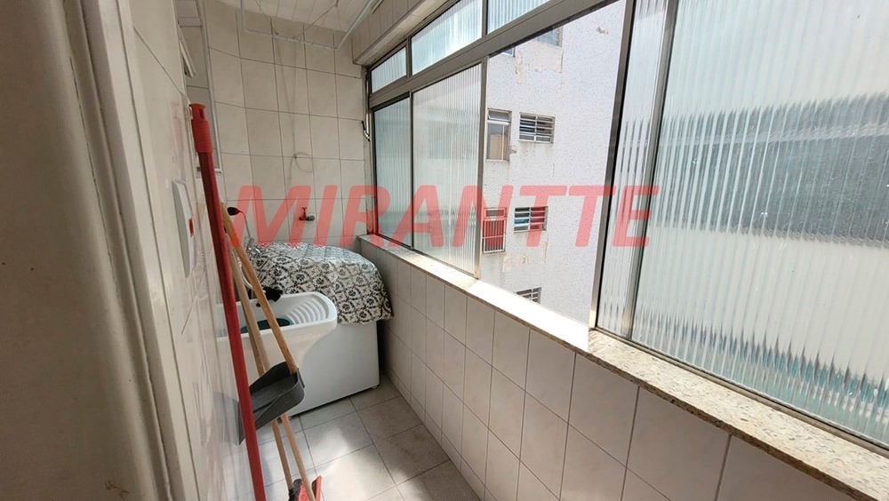 Apartamento de 79m² com 2 quartos em Água Fria