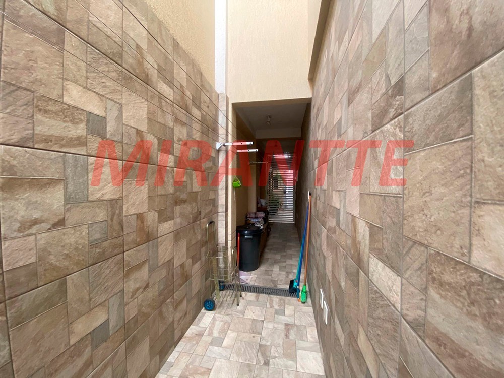 Sobrado de 102m² com 3 quartos em Vila Gustavo