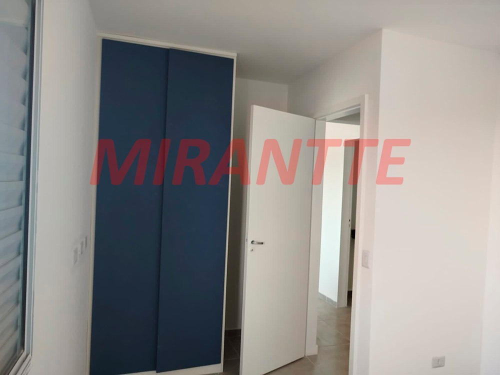 Apartamento de 42m² com 2 quartos em Vila Mazzei