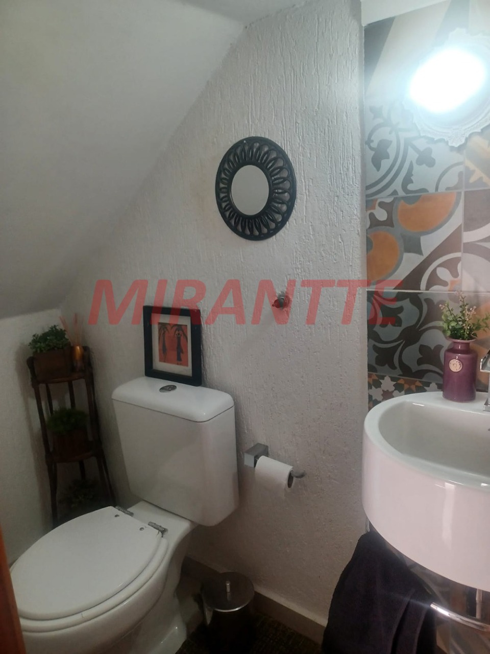 Sobrado de 169m² com 3 quartos em Vila Guaca
