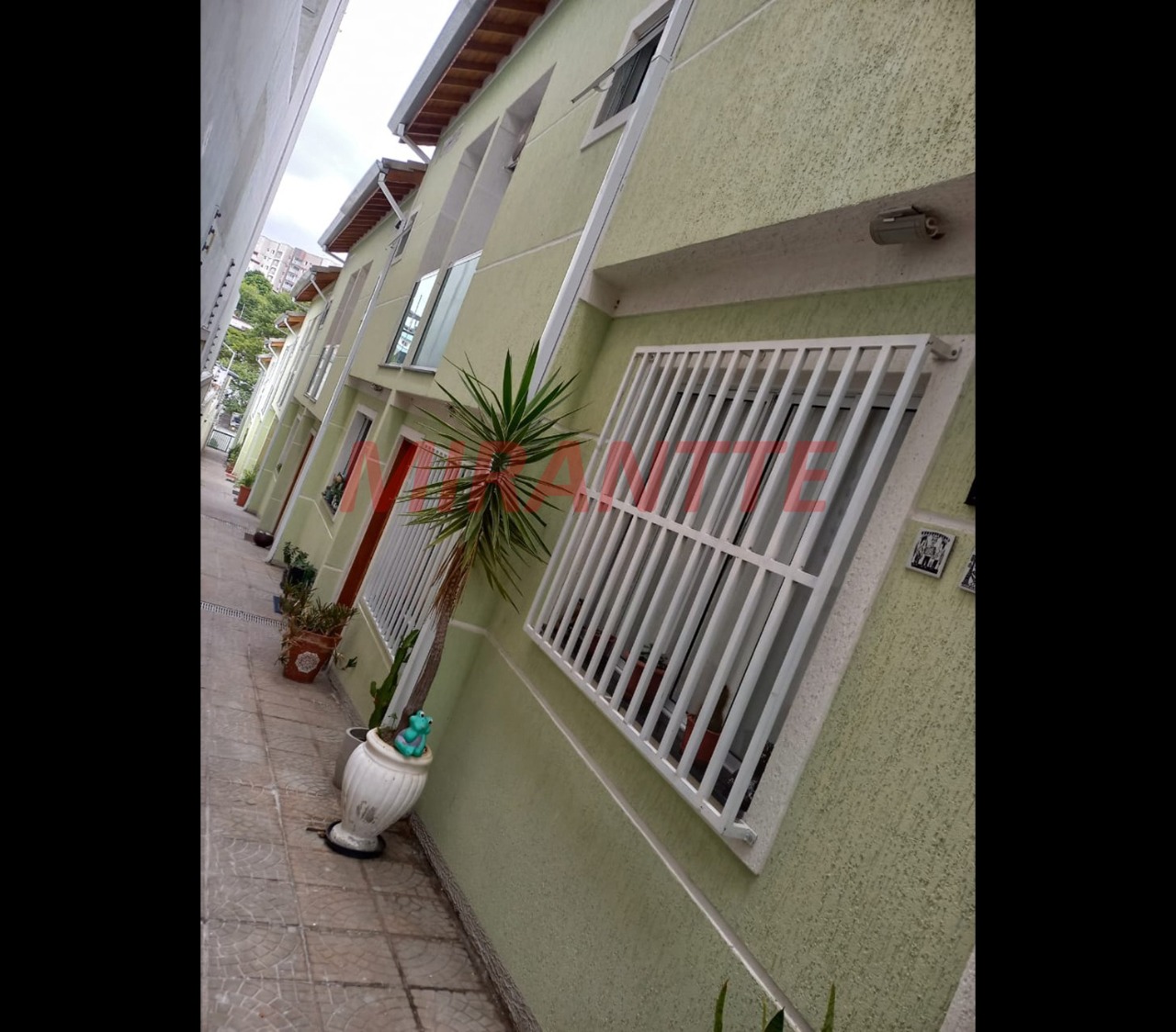 Cond. fechado de 100m² com 2 quartos em Casa Verde