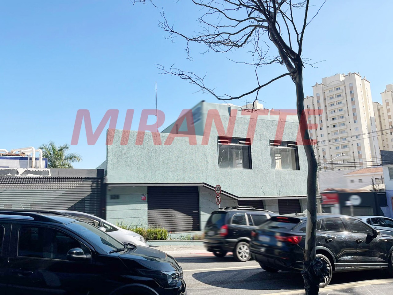 Comercial de 516m² em Carandiru