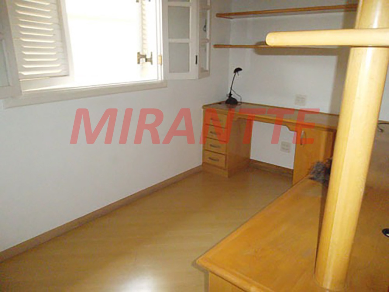 Casa terrea de 314m² com 4 quartos em Tremembe