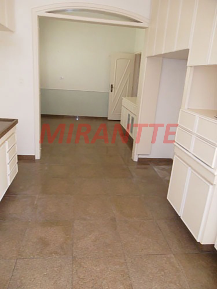 Casa terrea de 314m² com 4 quartos em Tremembe