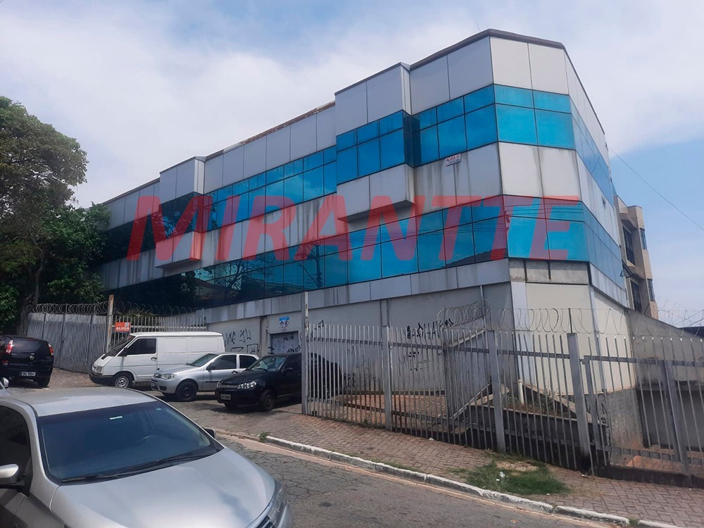 Comercial de 727m² em Carandiru