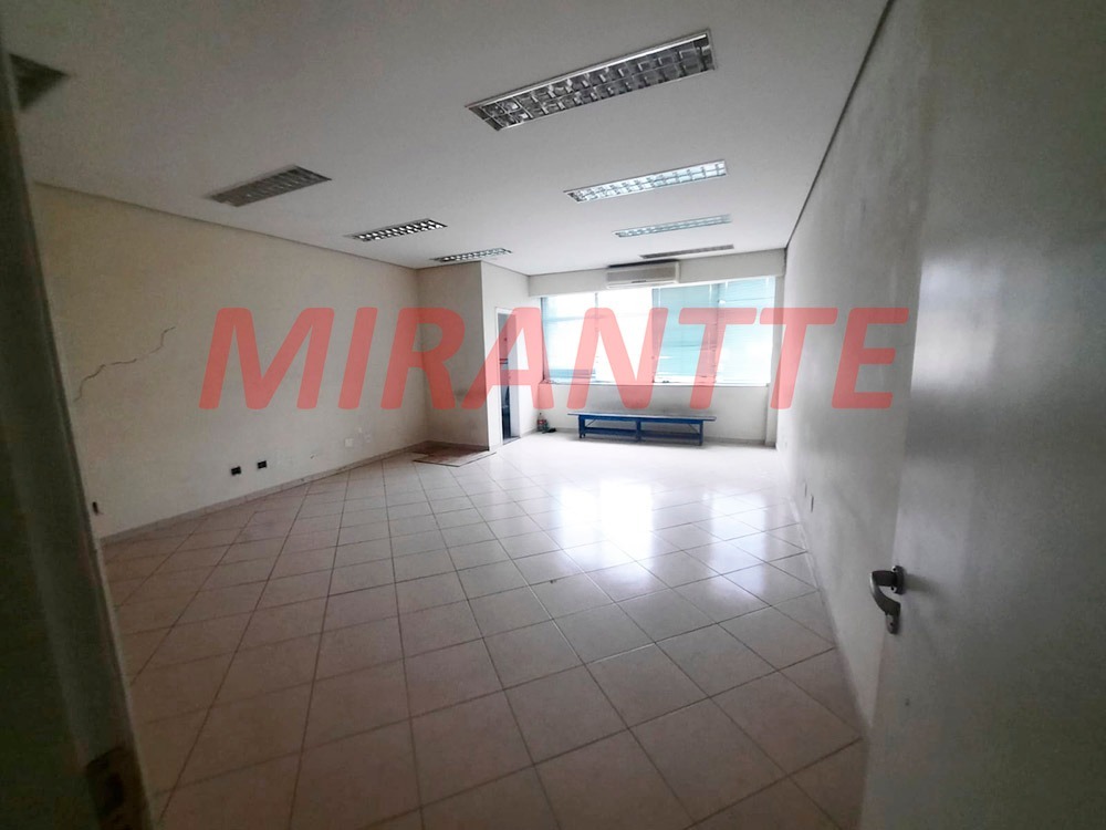 Comercial de 727m² em Carandiru