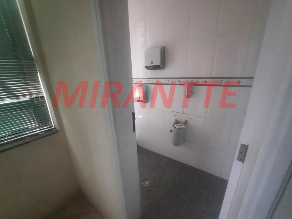 Comercial de 727m² em Carandiru