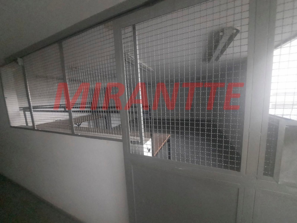 Comercial de 727m² em Carandiru