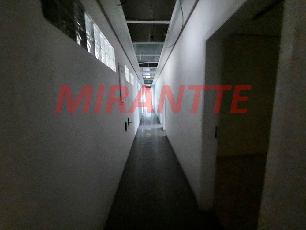 Comercial de 727m² em Carandiru
