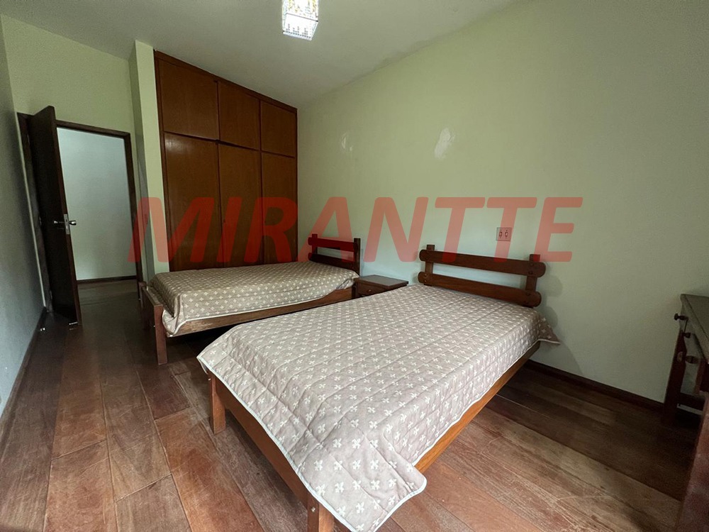 Casa terrea de 393.5m² com 3 quartos em Caraguata
