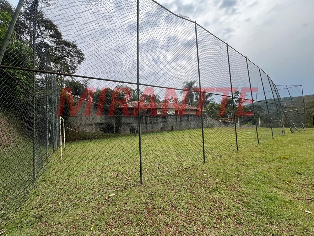 Casa terrea de 393.5m² com 3 quartos em Caraguata