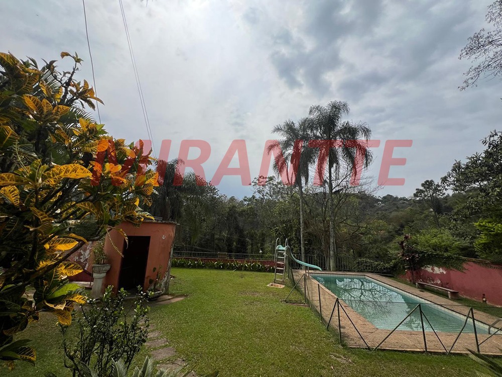 Casa terrea de 393.5m² com 3 quartos em Caraguata
