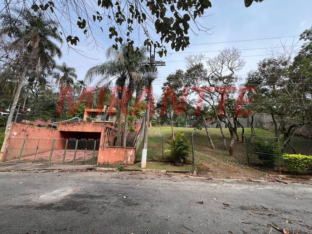 Casa terrea de 393.5m² com 3 quartos em Caraguata