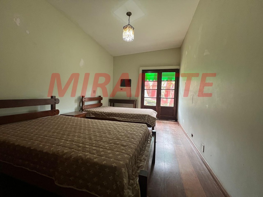 Casa terrea de 393.5m² com 3 quartos em Caraguata