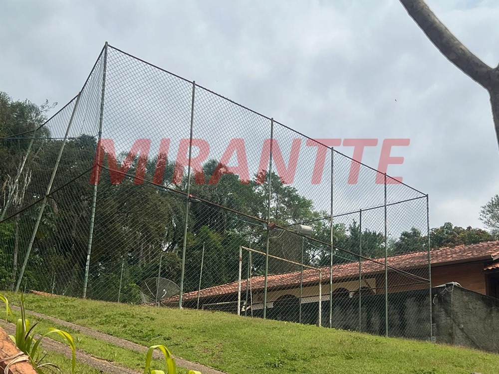 Casa terrea de 393.5m² com 3 quartos em Caraguata