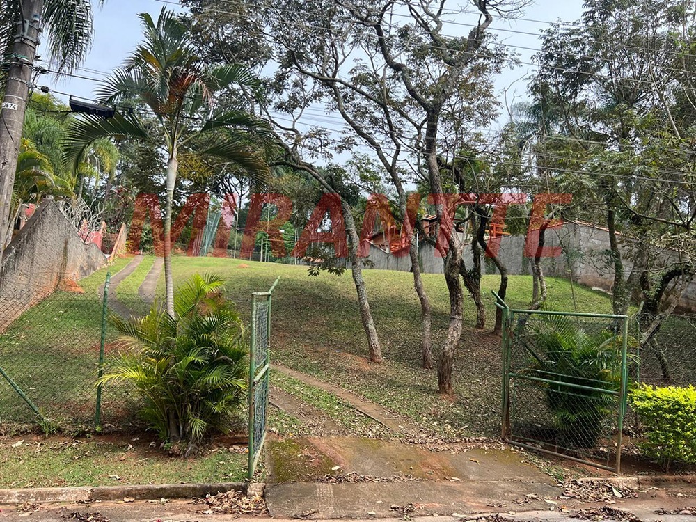 Casa terrea de 393.5m² com 3 quartos em Caraguata