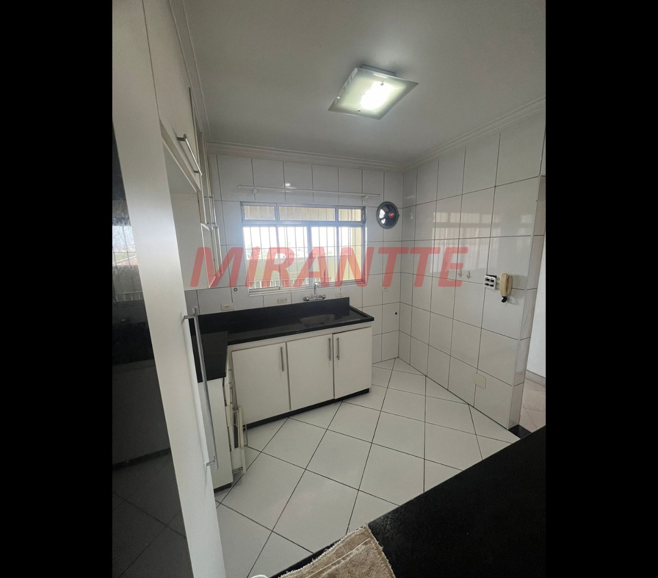 Sobrado de 230m² com 4 quartos em Vila Hermínia