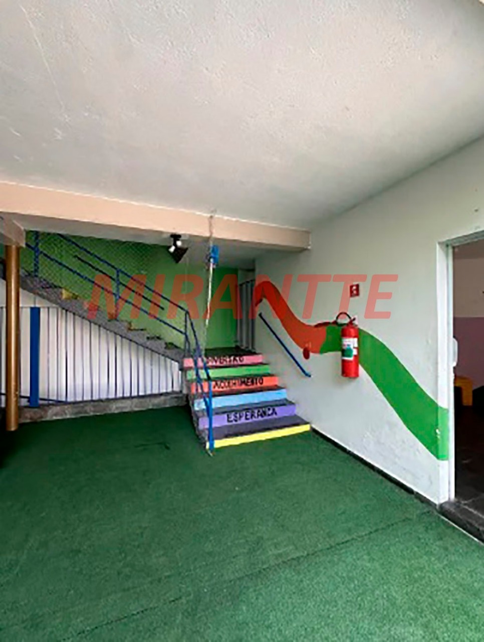 Comercial de 450m² em Parque Sao Miguel