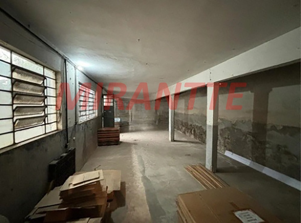 Galpao de 440m² em Chora Menino