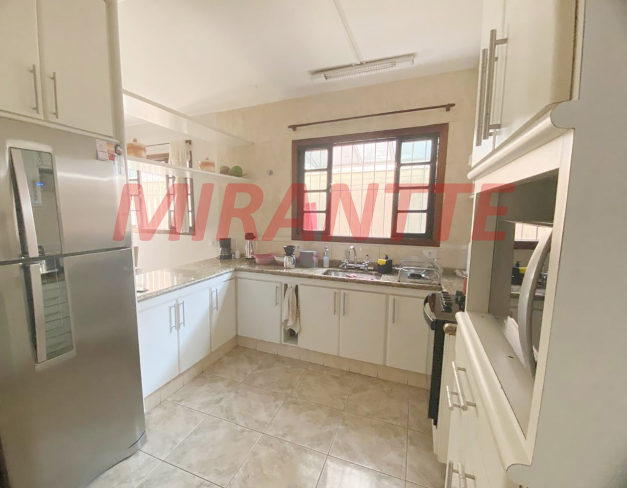 Sobrado de 118m² com 3 quartos em Jardim Tremembé