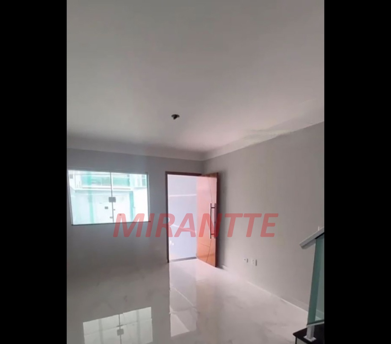 Sobrado de 100m² com 3 quartos em Parque Vitória